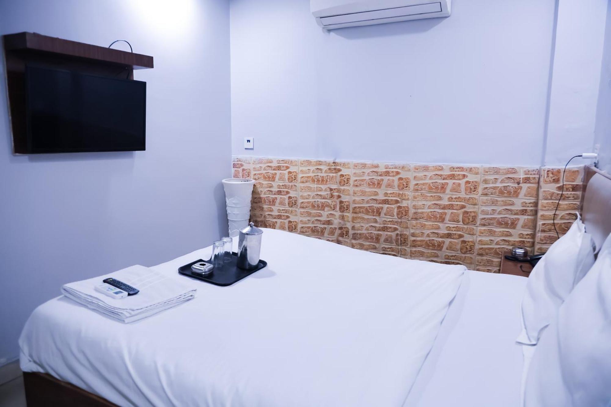 Mannat Stay Hotel - Laxmi Nagar Nové Dillí Exteriér fotografie