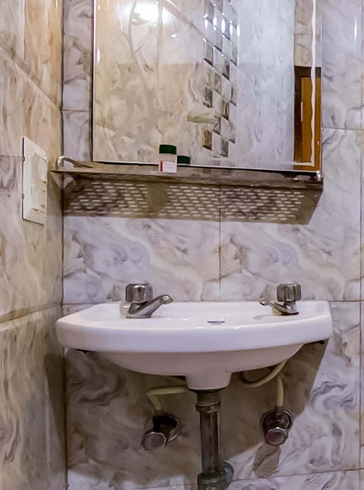 Mannat Stay Hotel - Laxmi Nagar Nové Dillí Exteriér fotografie